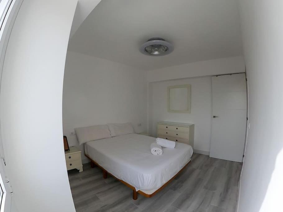 Roch - Stylish Apartment Near Metro Seville Exterior photo